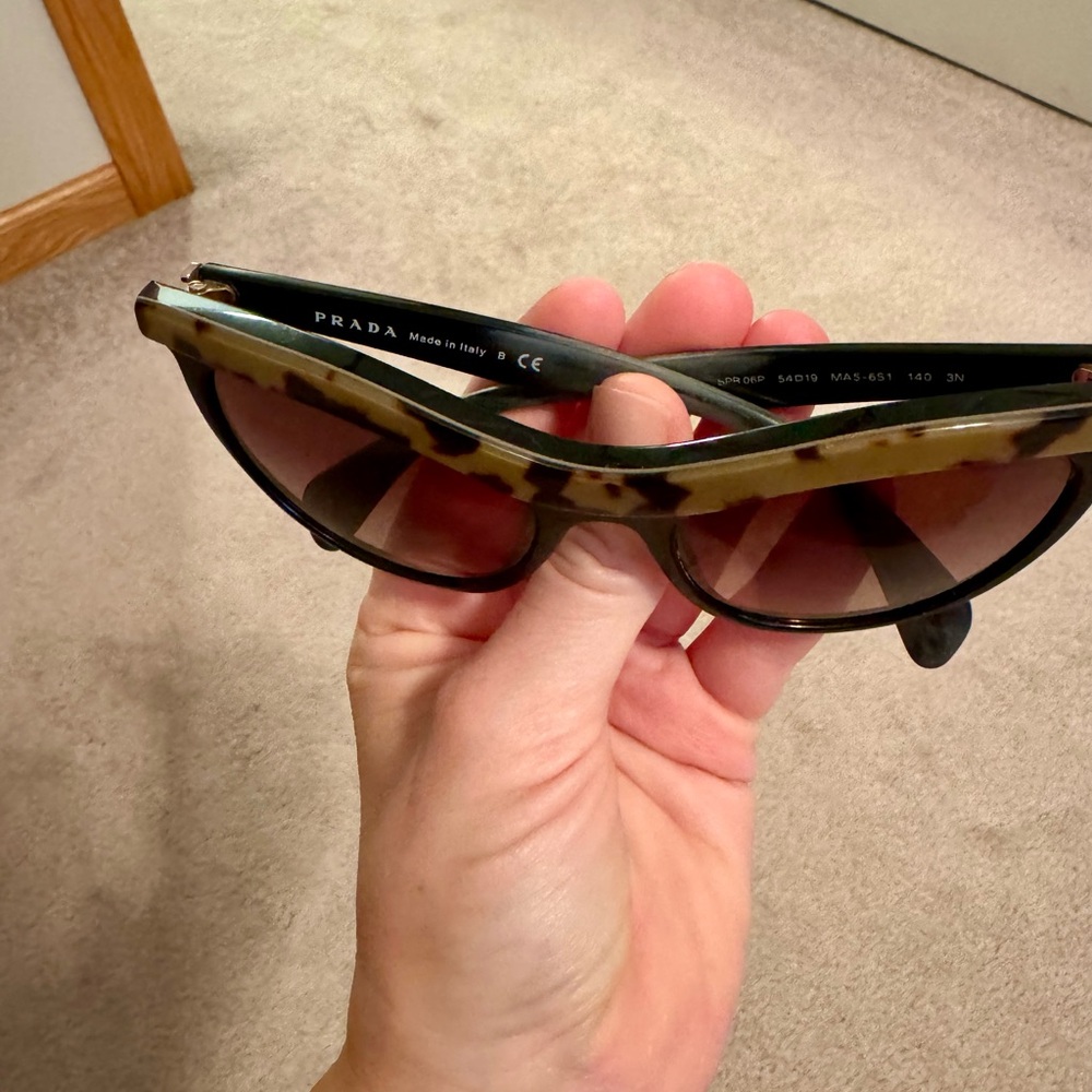 PRADA cat eye sunglasses. Tortoise and black. - Picture 2 of 8
